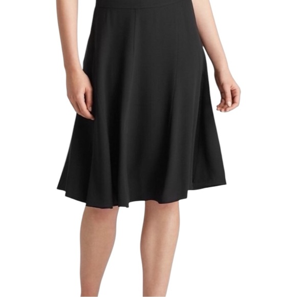 Eileen Fisher 100% Silk Crepe Georgette Godet Skirt In Black Size S - Picture 1 of 6
